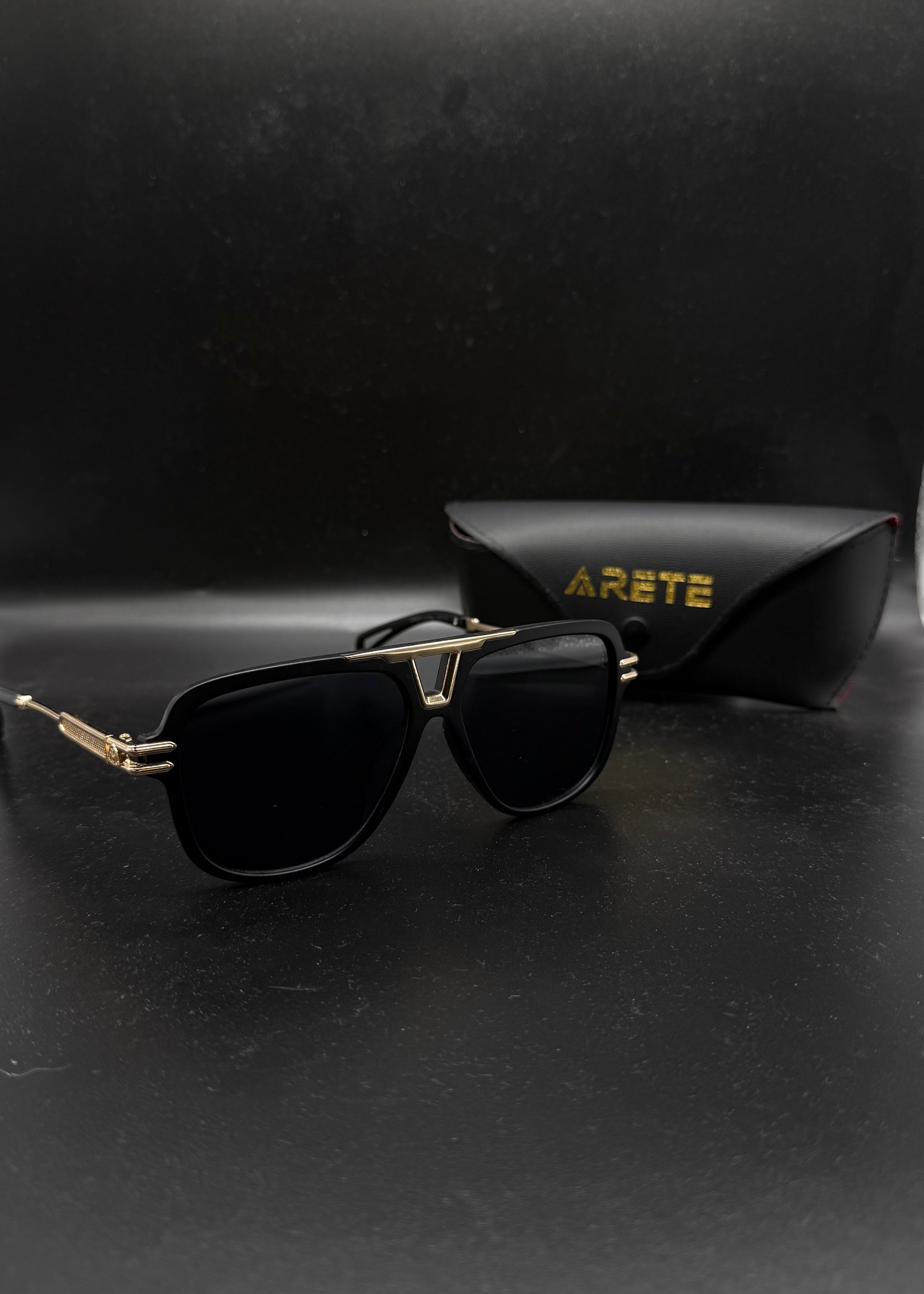 ARETE APOLLO SUNGLASSES BLACK / GOLD
