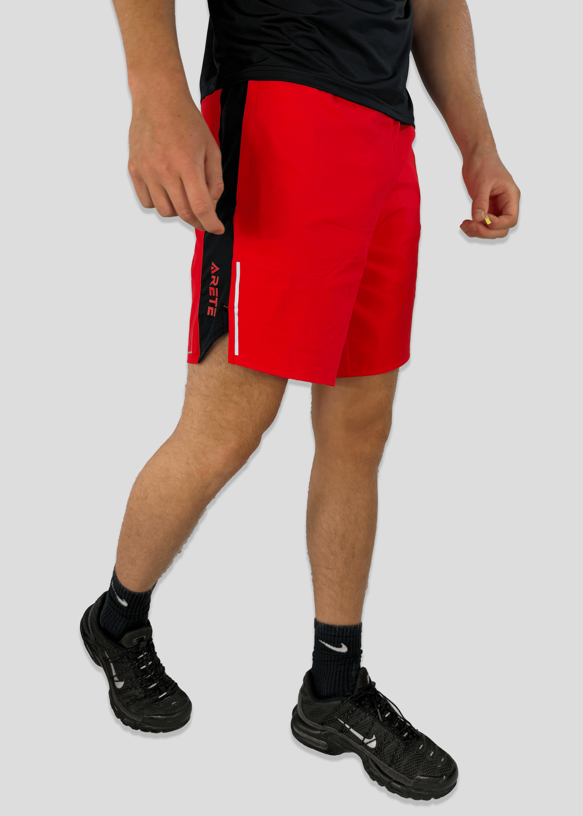 Arete Swift 3.0 Shorts - Red
